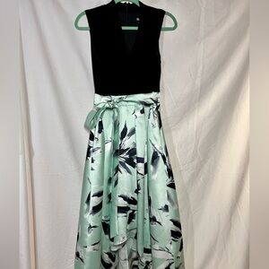 SLNY Black and Mint Dress